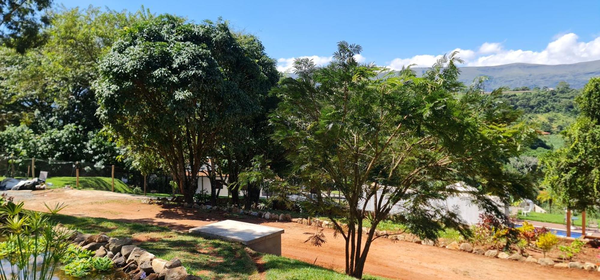 Pousada Descobrindo A Vida Brumadinho Εξωτερικό φωτογραφία