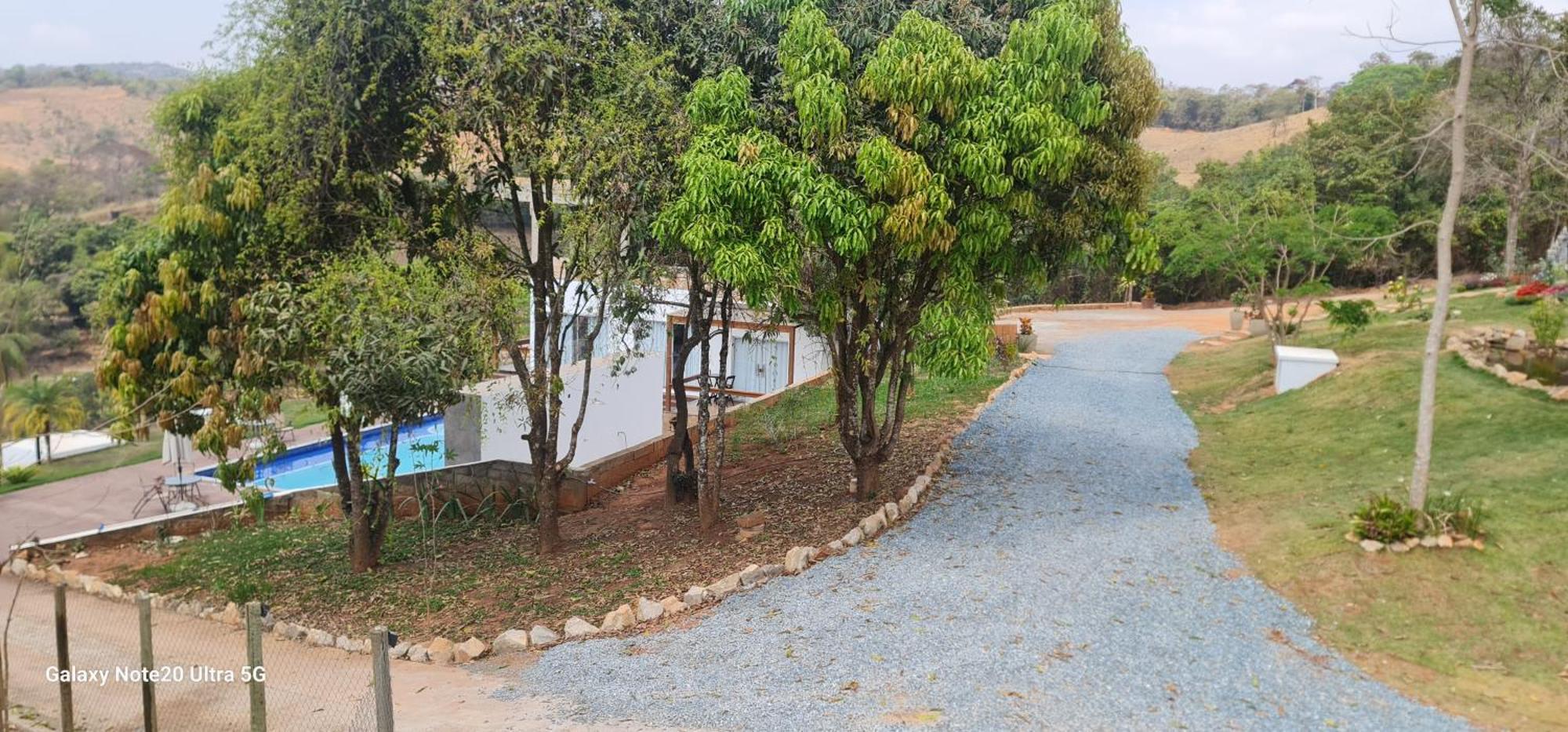 Pousada Descobrindo A Vida Brumadinho Εξωτερικό φωτογραφία